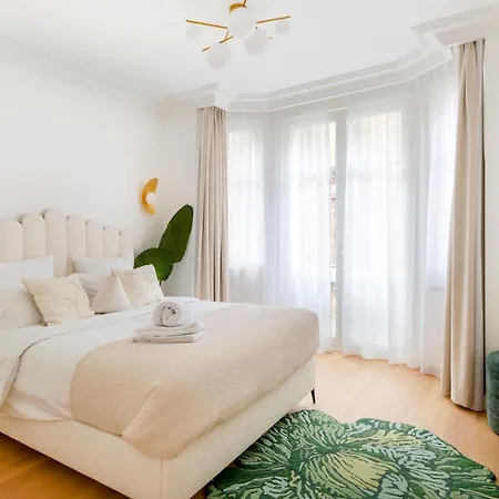 Bauchart - Havre De Paix Aux Champs-élysées *